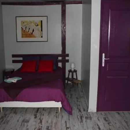 House Lou Poulit