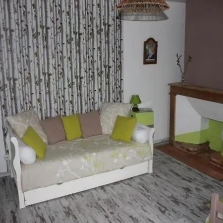 펜션 House Lou Poulit *